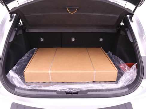 New 2026 Toyota Corolla SE image 16