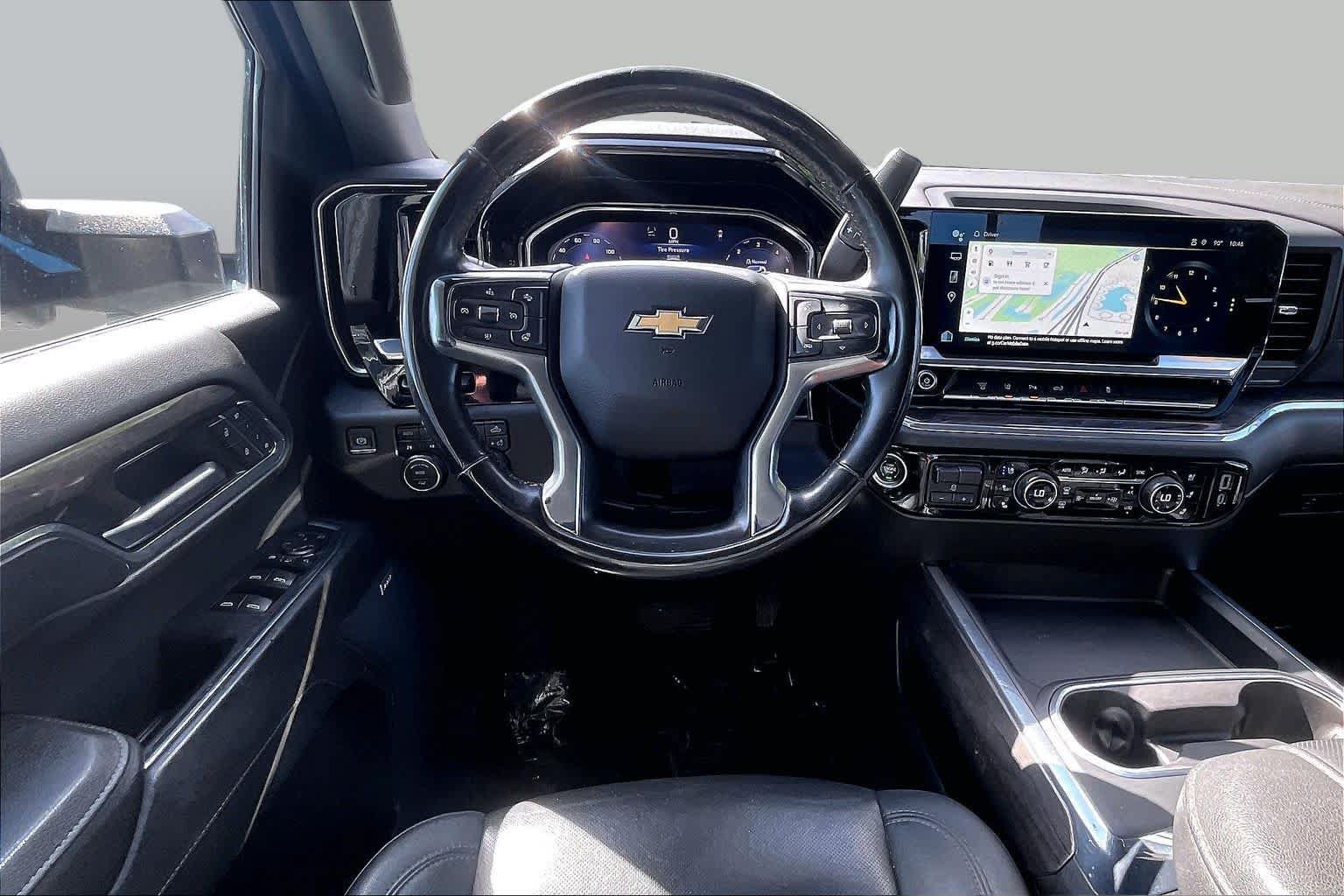 Used 2024 Chevrolet Silverado 3500 LTZ w/ LTZ Plus Package AWD/4WD image 6