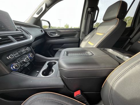 Used 2024 GMC Yukon AT4 w/ AT4 Premium Plus Package AWD/4WD image 22