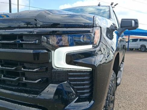 New 2026 Chevrolet Silverado 1500 LT Trail Boss w/ LT Trail Boss Premium Package AWD/4WD image 3