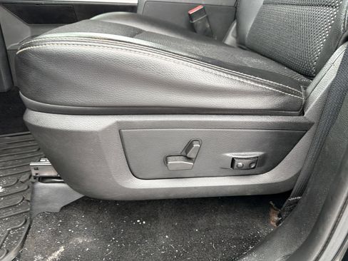 Used 2016 RAM 1500 Sport w/ Black Ram 1500 Sport Group image 27