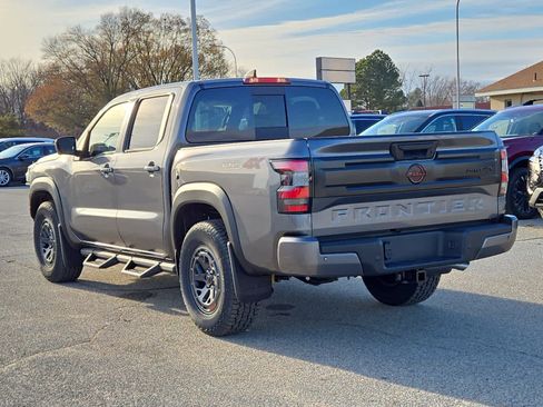 New 2026 Nissan Frontier PRO-4X w/ Pro-4x Convenience Package image 4