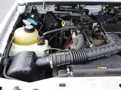 Used 2006 Ford Ranger XL image 29