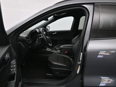 Used 2025 Ford Escape ST-Line Select AWD/4WD image 20