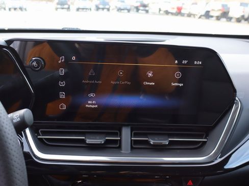 New 2026 Chevrolet Trax RS image 9