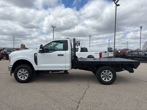 Used 2023 Ford F350 XLT w/ Snow Plow Prep Package AWD/4WD image 6