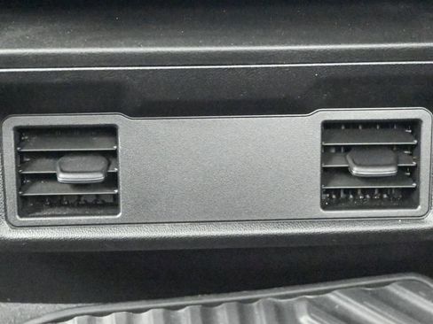 Used 2024 Chevrolet Silverado 2500 Custom w/ Custom Value Package image 18