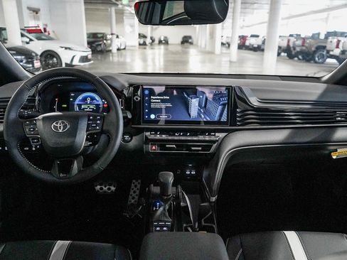 New 2026 Toyota Camry SE FWD image 15