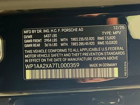 New 2026 Porsche Macan 4 Electric image 34