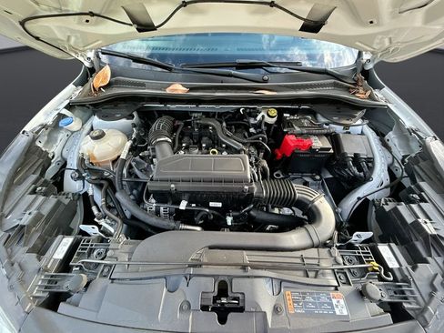 Used 2023 Ford Escape ST-Line w/ Cold Weather Package FWD image 31