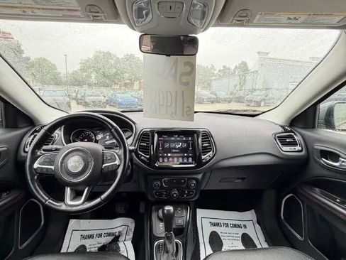 Used 2020 Jeep Compass Limited AWD/4WD image 11