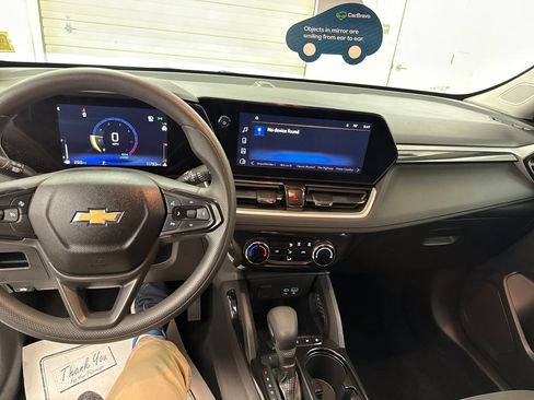 Certified 2024 Chevrolet TrailBlazer LT w/ Driver Confidence Package FWD image 14
