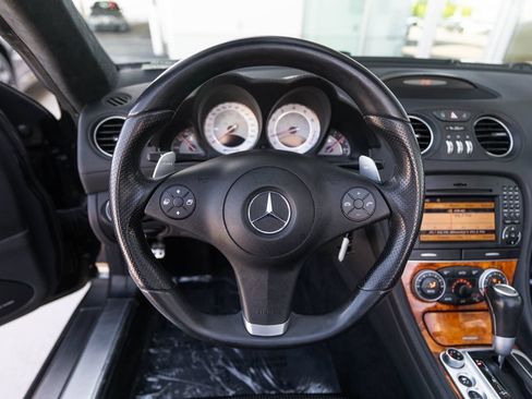 Used 2011 Mercedes-Benz SL 63 AMG image 23