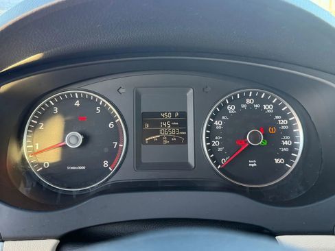 Used 2013 Volkswagen Jetta SE image 22