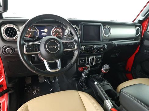 Used 2018 Jeep Wrangler Unlimited Rubicon image 10