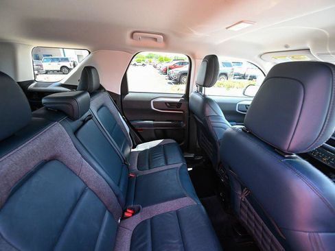 Certified 2023 Ford Bronco Sport Outer Banks AWD/4WD image 27