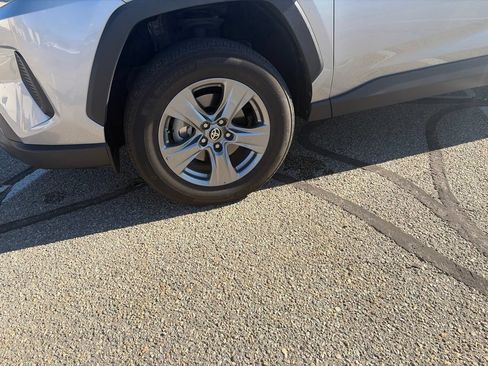 Used 2024 Toyota RAV4 LE AWD/4WD image 9