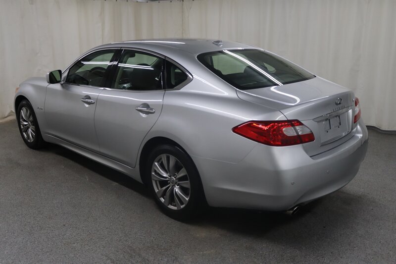 Used 2013 INFINITI M35 w/ Premium Pkg RWD image 5