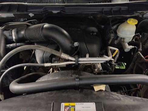 Used 2017 RAM 1500 Laramie w/ Convenience Group RWD image 30
