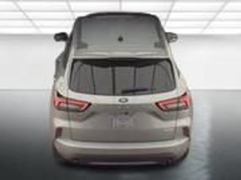 Used 2024 Ford Escape ST-Line w/ Tech Pack #1 AWD/4WD image 9