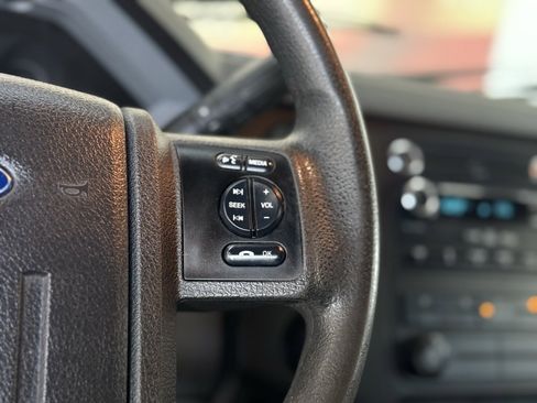 Used 2016 Ford F250 XL w/ Power Equipment Group image 25