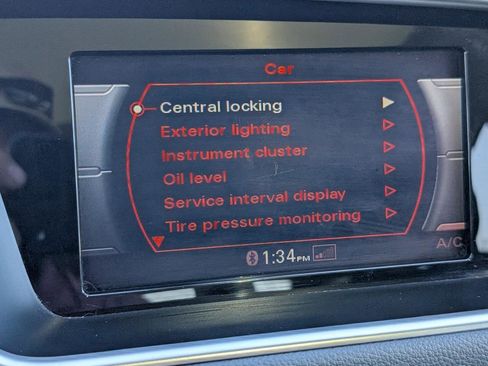 Used 2016 Audi Q5 2.0T Premium image 16