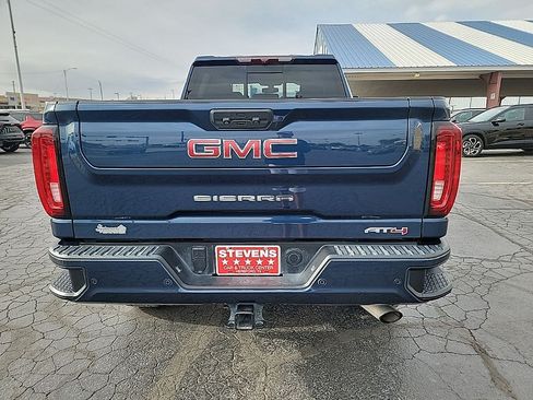 Used 2022 GMC Sierra 2500 AT4 w/ AT4 Preferred Package AWD/4WD image 10