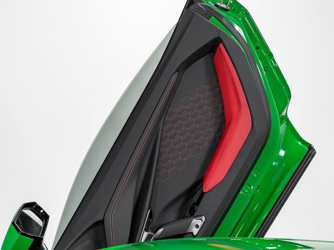 Used 2024 Lamborghini Revuelto AWD/4WD image 37