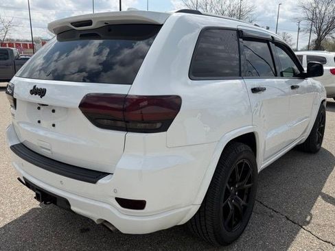 Used 2015 Jeep Grand Cherokee Overland image 5