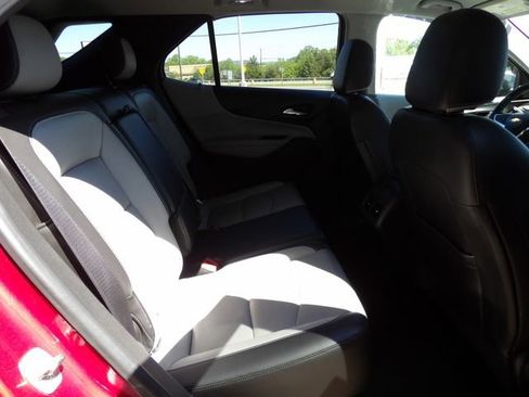 Used 2019 Chevrolet Equinox Premier FWD image 10