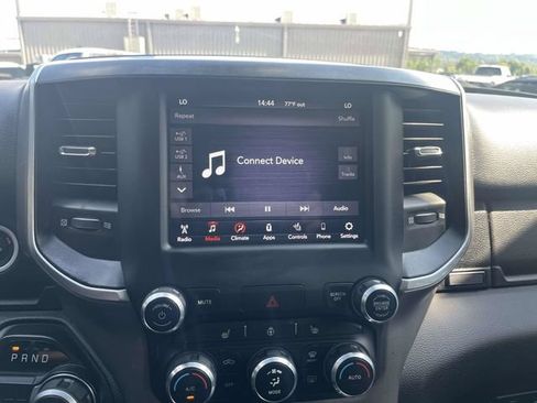 Used 2021 RAM 1500 Big Horn RWD image 28