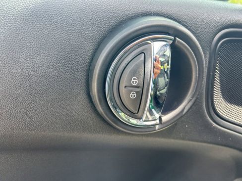 Used 2020 MINI Cooper Countryman ALL4 AWD/4WD image 26