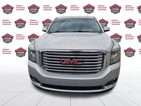 Used 2018 GMC Yukon SLT w/ Premium Edition image 4