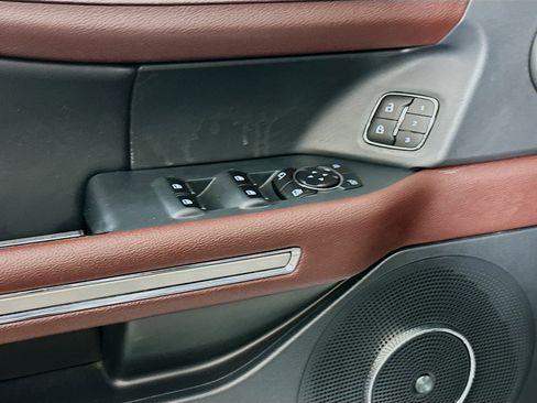 Used 2024 Ford Expedition Max Limited image 15