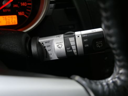 Used 2006 Nissan 350Z Enthusiast w/ (K96) Aerodynamics Pkg RWD image 30