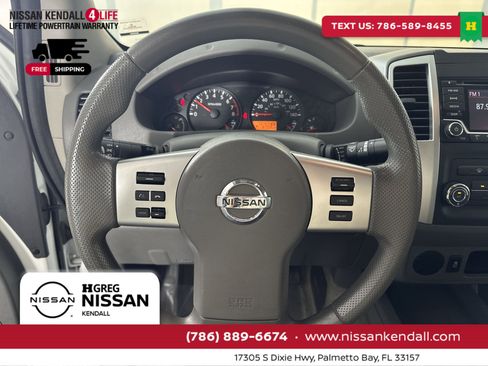 Used 2018 Nissan Frontier SV image 18