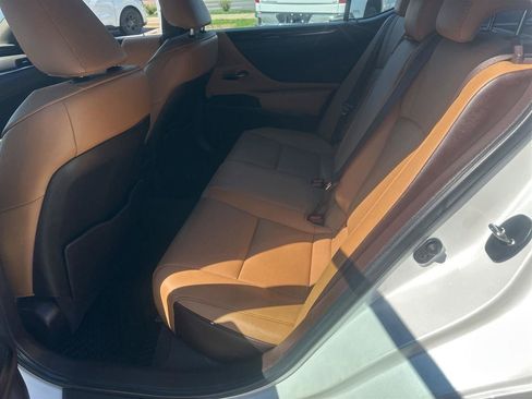 Used 2021 Lexus ES 250 AWD/4WD image 16