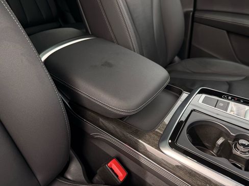 Used 2025 Audi Q7 3.0T Premium Plus w/ Premium Plus Package image 27