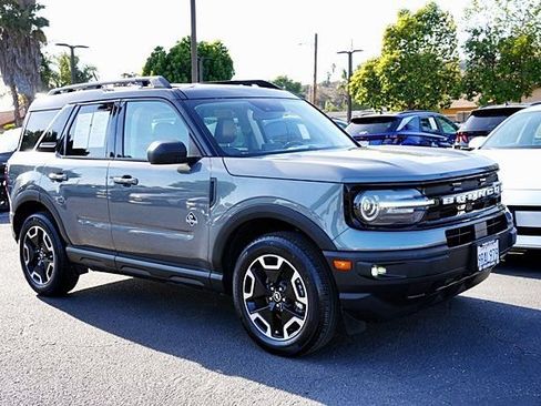 Used 2024 Ford Bronco Sport Outer Banks w/ Tech Package AWD/4WD image 6