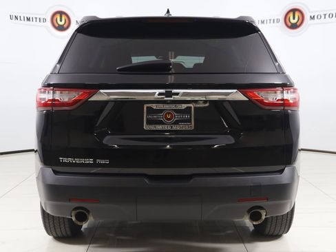 Used 2021 Chevrolet Traverse LS image 41