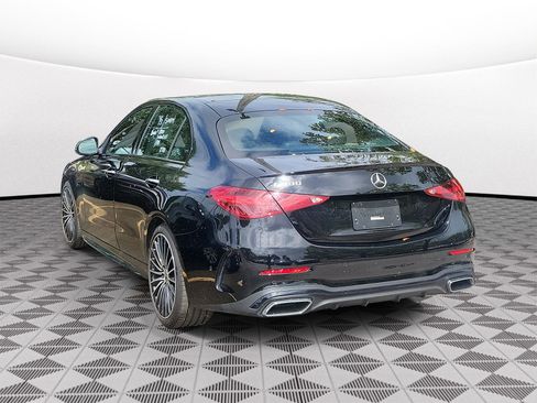 Used 2023 Mercedes-Benz C 300 Sedan image 4