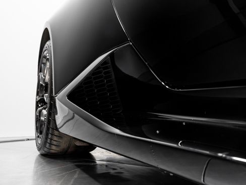 Used 2017 Lamborghini Huracan LP 580-2 image 33