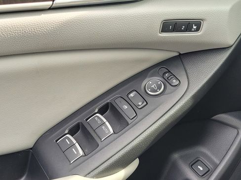Certified 2018 Honda Accord EX-L image 17