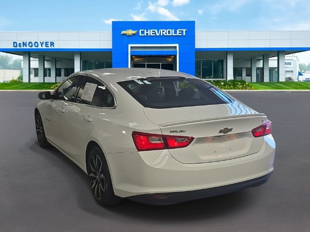 Used 2018 Chevrolet Malibu LT FWD image 7