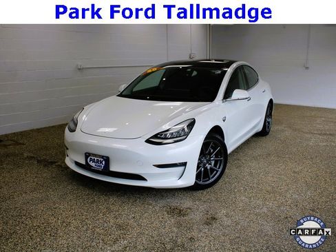Used 2020 Tesla Model 3 Long Range image 11
