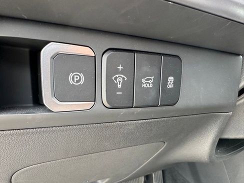 Used 2025 Hyundai Santa Fe SEL AWD/4WD image 20