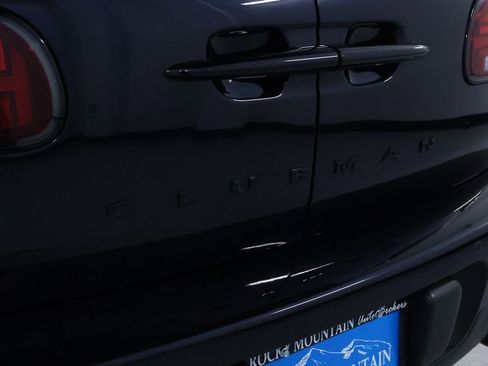 Used 2022 MINI Cooper Clubman S image 10