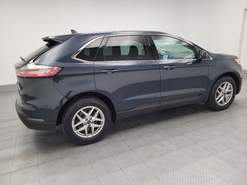 Used 2023 Ford Edge SEL image 10