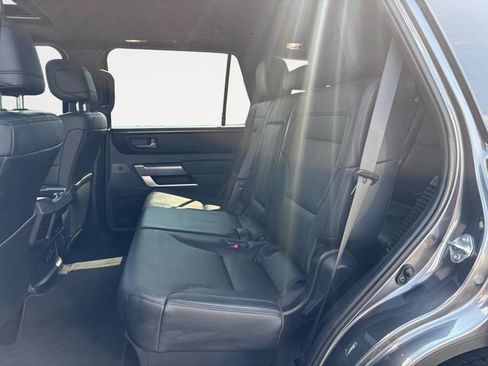Used 2025 Toyota Sequoia 4WD image 13
