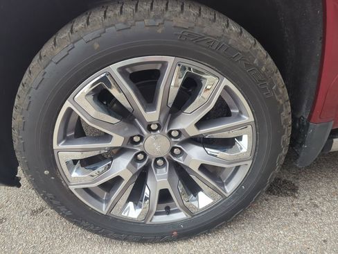 Used 2024 GMC Sierra 1500 Denali image 16